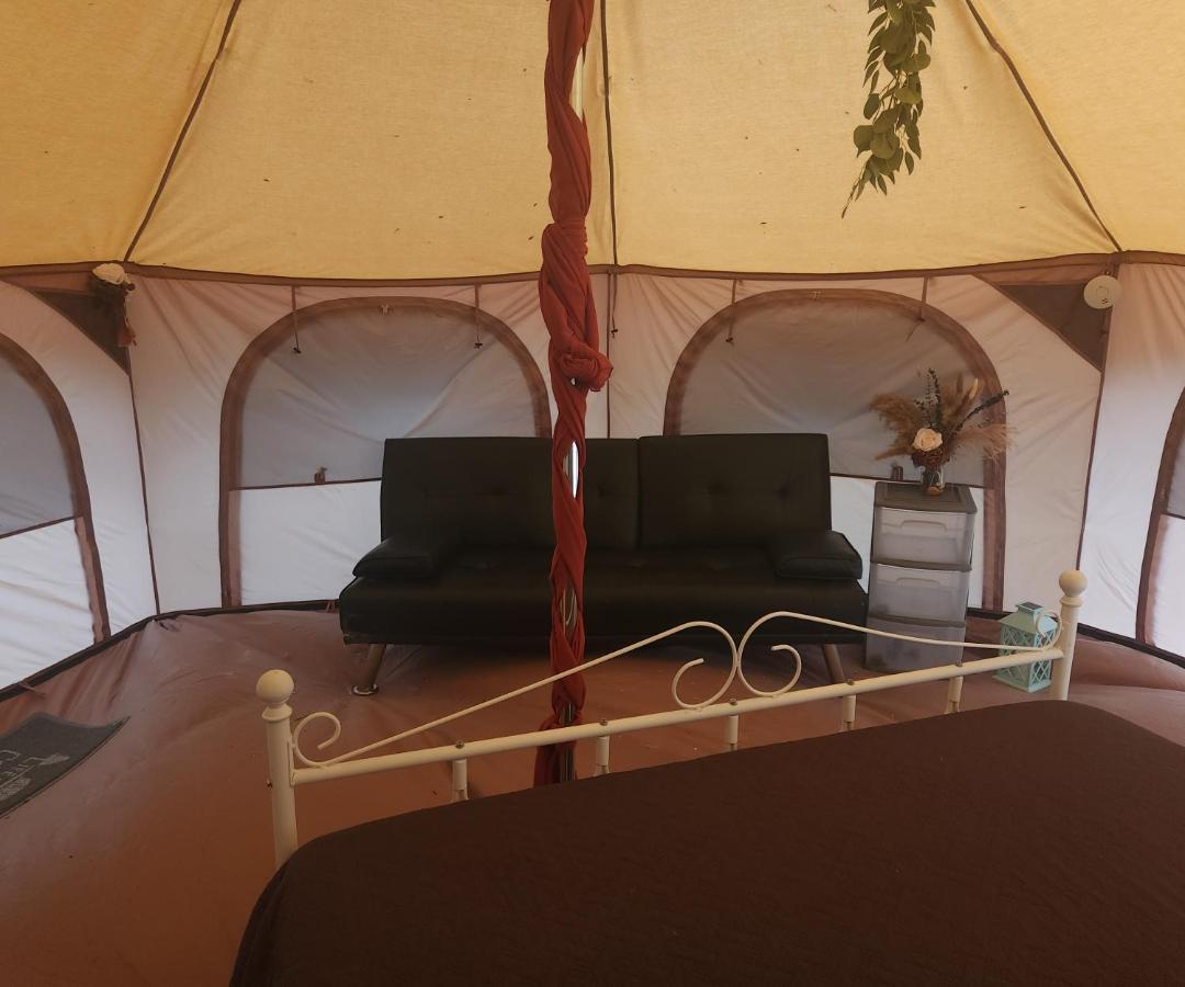 Al'S Hideaway Glamping Tents 호텔 Pipe Creek 외부 사진